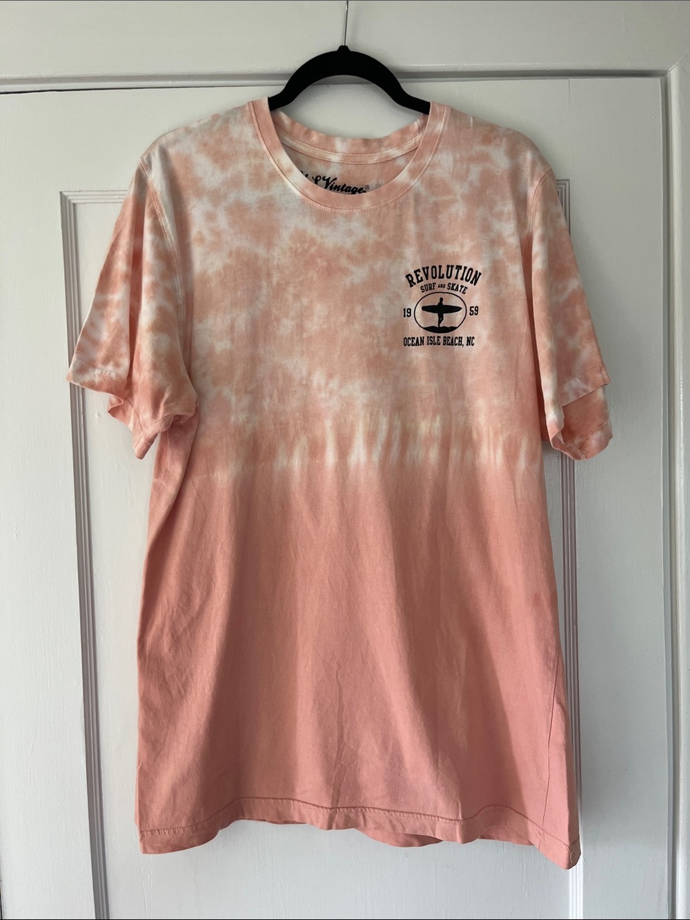 Ocean Isle, North Carolina (NC) Revolution Surf and Skate Shop Pink & White Tee